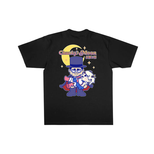Chunky Moon XO Holding T-Shirt - Black
